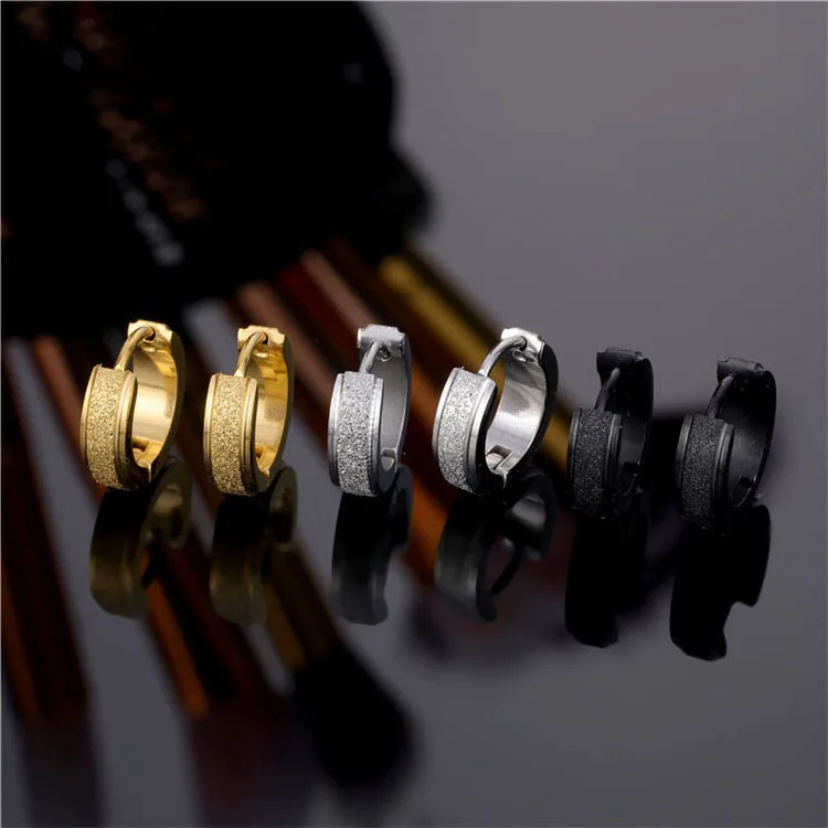 Pendiente Redondo de Acero de Titanio – Acabado Pulido