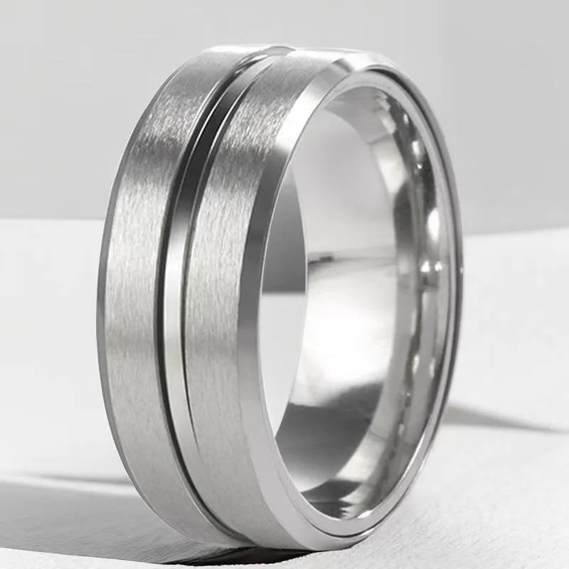 Anillo de Acero Titanio Multicolor – Diseño Moderno y Resistente