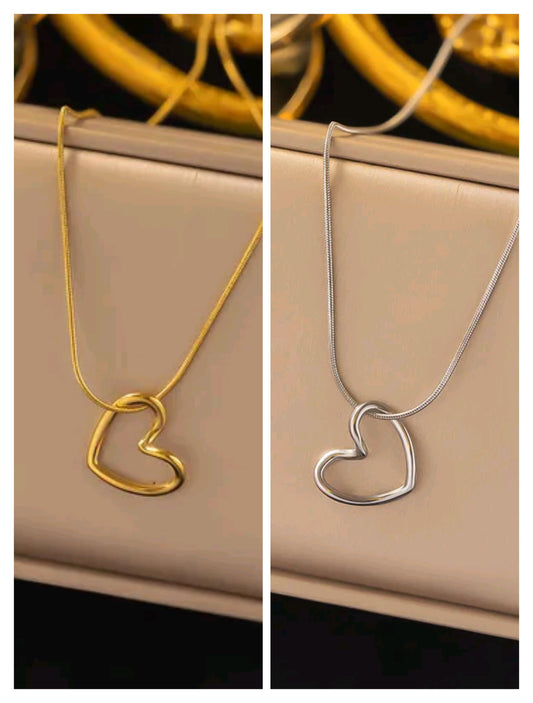Collar Corazón Minimalista de Acero Inoxidable – Dorado y Plata