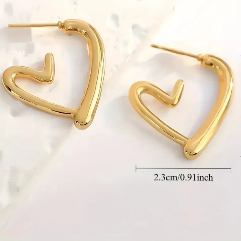 Pendientes Corazón Orgánico – Acero Inoxidable Chapado en Oro 18K