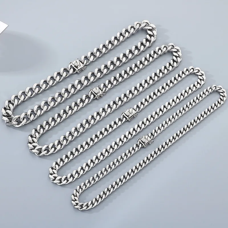 Cadena Cubana Clásica – Acero Inoxidable Plateado / Dorado 18K